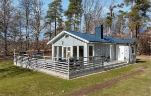 Amazing Home In Holmseryd With Wifi