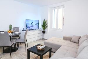 Apartment Aurora