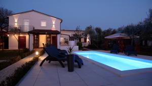 Villa Grace Felice for 8 people with private pool & only 2 km from the beach near Fazana