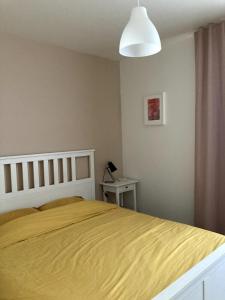 Maisons de vacances Modern family home with hot tub and garden : photos des chambres