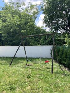 Maisons de vacances Modern family home with hot tub and garden : photos des chambres