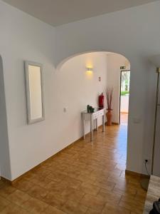 COZY APARTMENT OURA BEACH