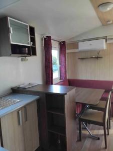 Chalets Chalet 3 etoiles - Piscine - eebicc : photos des chambres