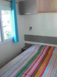 Campings Camping 4 etoiles - Piscine - eec0hi : photos des chambres