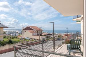 Atlantic Ocean & Pool Apartment