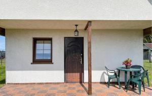 Amazing Home In Podamirowo