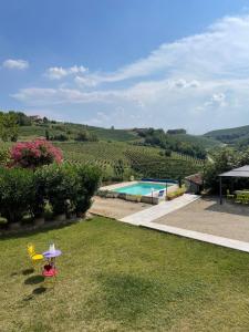 Slow Villa Barbara - Wine Estate with Private Pool, Air Conditioning and Panoramic Views on Castle and Vineyards img11