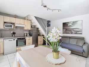 Maisons de vacances Petit coin de paradis dans residence avec piscine : photos des chambres