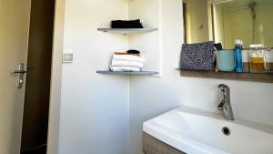 Campings Camping 5 etoiles - Parc aquatique - eebafe : photos des chambres