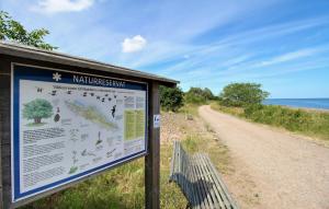 Gorgeous Home In Ängelholm With Wifi