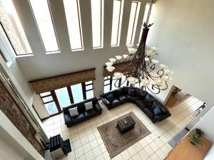 Fish Eagle Bay 28, Warmbaths