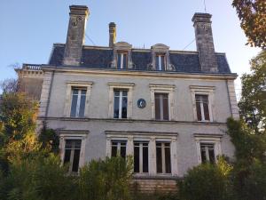 Villas Manoir, vaste parc arbore : photos des chambres