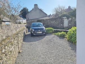 Maisons de vacances Maison de pecheur au calme, 4 pers, proche plage, jardin, Wifi - FR-1-775-24 : photos des chambres