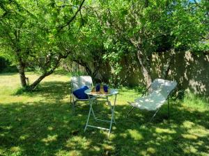 Maisons de vacances Maison de pecheur au calme, 4 pers, proche plage, jardin, Wifi - FR-1-775-24 : photos des chambres