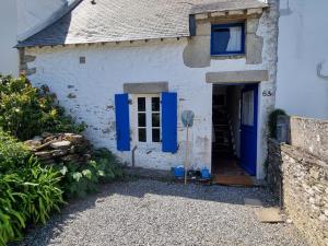 Maisons de vacances Maison de pecheur au calme, 4 pers, proche plage, jardin, Wifi - FR-1-775-24 : photos des chambres