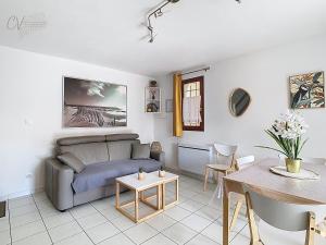 Maisons de vacances Petit coin de paradis dans residence avec piscine : photos des chambres