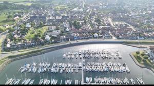 Vakantiehuis op Villapark Oesterbaai aan zee , met speeltuin grenzend aan de tuin