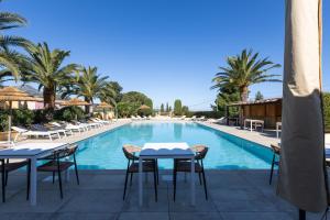 Appartements Studio dans residence avec piscine : photos des chambres
