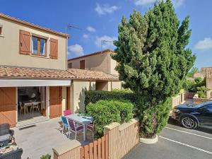 Maisons de vacances Petit coin de paradis dans residence avec piscine : photos des chambres