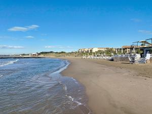 Maisons de vacances Petit coin de paradis dans residence avec piscine : photos des chambres