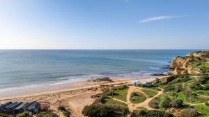 Bright 1BDR Apartment with Sea View by LovelyStay