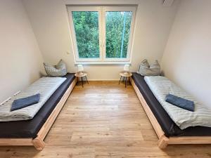 AB2 OG I Geräumige Top-Wohnung mit Balkon & Garage I 3 Min zur S-Bahn I Nähe Messe Flughafen