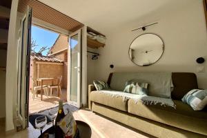 Le Maguelone- Studio with beach access air conditioning and exterior !