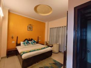 Hotel Regency with parking