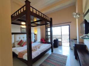 Hotel Regency with parking