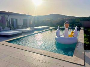 WonderFarm2point0 Oran villa 10 people