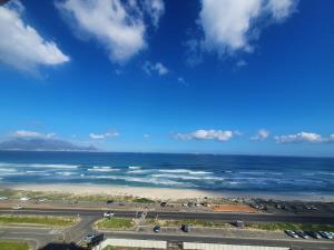 Table Mountain Sea View Apartment