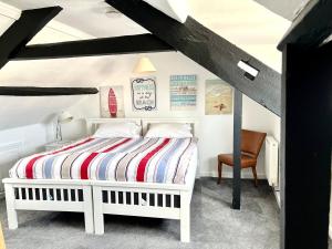 Town house , Private parking , 5min walk to beach