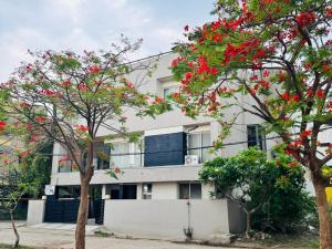 Gulmohar Villa
