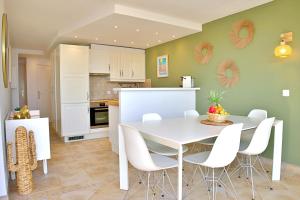 Superb T3 with terrace and sea view