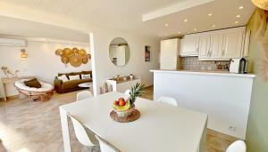 Superb T3 with terrace and sea view