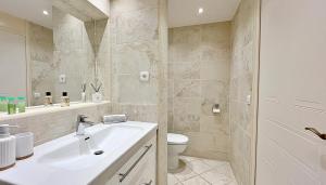 Appartements Superb T3 with terrace and sea view : photos des chambres