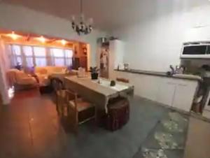 Cosy Stay - Homestay with Linda & Garfield