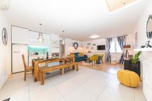 Apartments & Studio Gordana