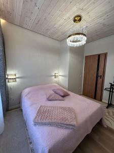 Jora dideli ,patogūs apartamentai