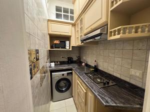 Prime Zamalek 2BR Apartment Steps to Nile