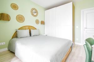 For Those Who Want the Best City Views and Style