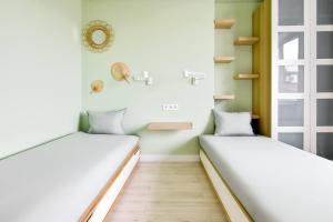 For Those Who Want the Best City Views and Style