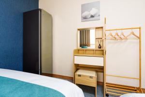 Open#Dongdaegu Station#Luggage Storage#Maximum 8 people#Sensational Accommodation#Hotel Bedding#Silent Fan#1st Floor House