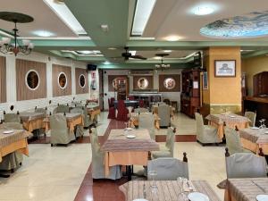 DORMERO Hotel y Albergue Sahagun