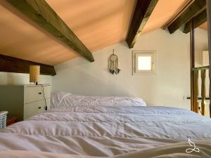 Maisons de vacances Maison 5pers-clim-piscine-wifi : photos des chambres
