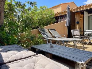 Maisons de vacances Maison 5pers-clim-piscine-wifi : photos des chambres