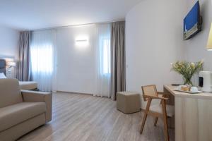 Suite room in Hotel Albània