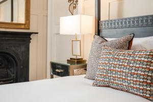 Stirling Townhouse Apartment Top