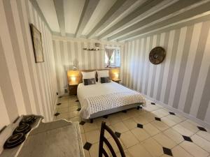 B&B / Chambres d'hotes Le Clos des Chateaux : photos des chambres