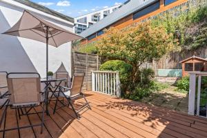 2 Bed House ,Close to Bromley South Station , Free Parking